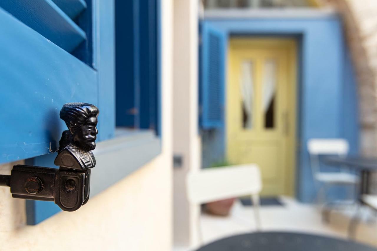 Ferienwohnung Alma Akkon Zimmer foto